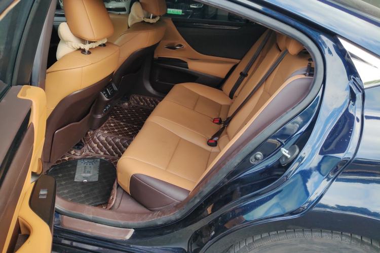 Used Lexus ES 2020 200 Excellence Edition