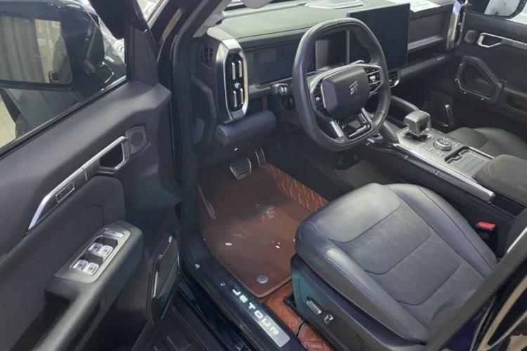 Used JETOUR Traveler 2023 2.0T All-Wheel-Drive CrossPRO
