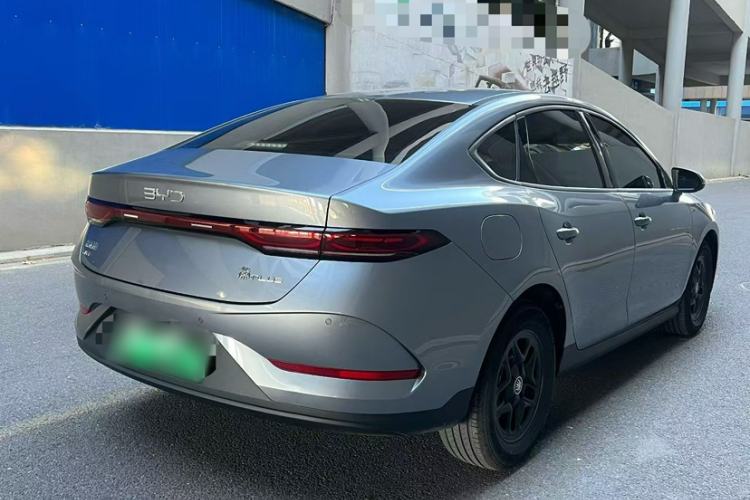 Used BYD Qin PLUS 2025 DM-i Smart Drive 55KM Leading Model
