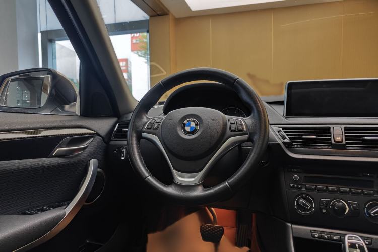 Used BMW X1 2015 sDrive18i Fashion Upgrade Edition