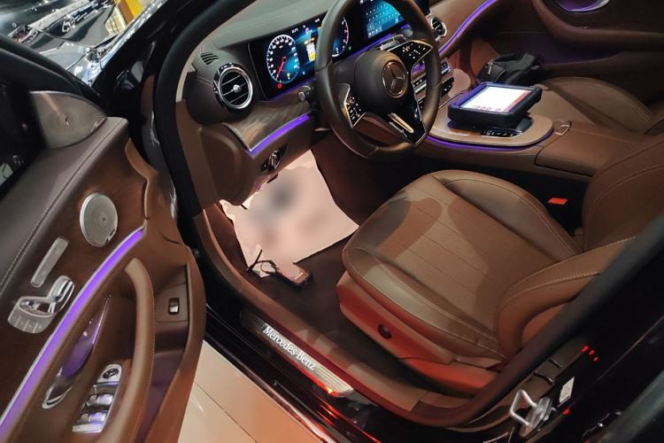 Used Mercedes-Benz E-Class 2023 Updated E 300 L Fashion Edition
