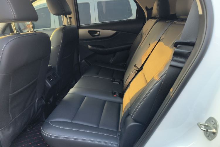 Used Dongfeng Fengon S560 2019 1.8L Manual Urban Model