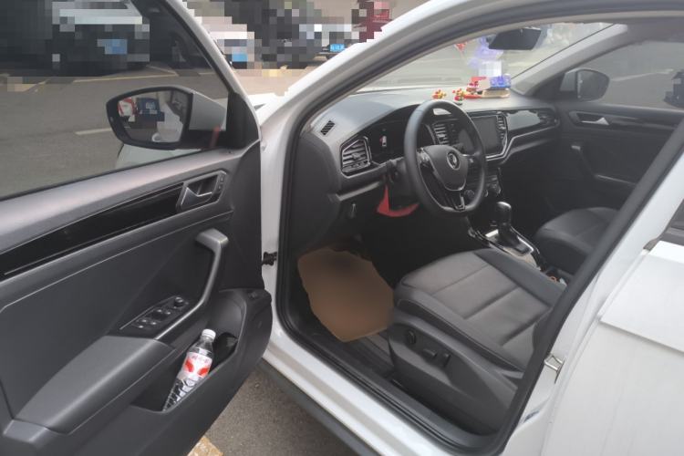 Used Volkswagen T-ROC 2022 280TSI DSG Two-Wheel Drive Elite PLUS
