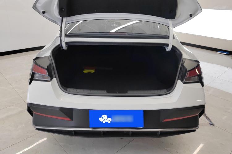 Used Hyundai Elantra 2023 1.5L CVT GLS Leading Edition