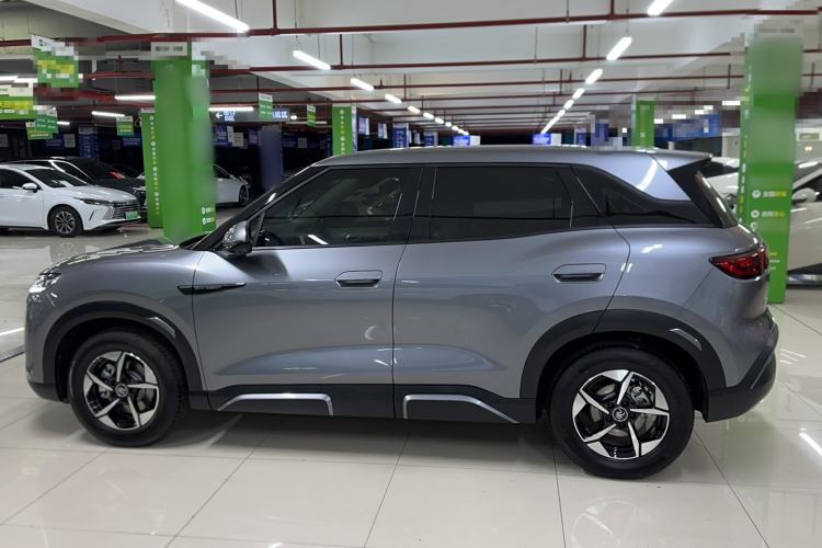 Used BYD Yuan UP 2024 401KM Leading Edition