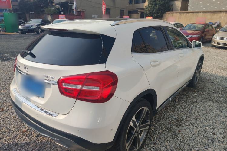 Used Mercedes-Benz GLA 2015 GLA 220 4MATIC Luxury Model