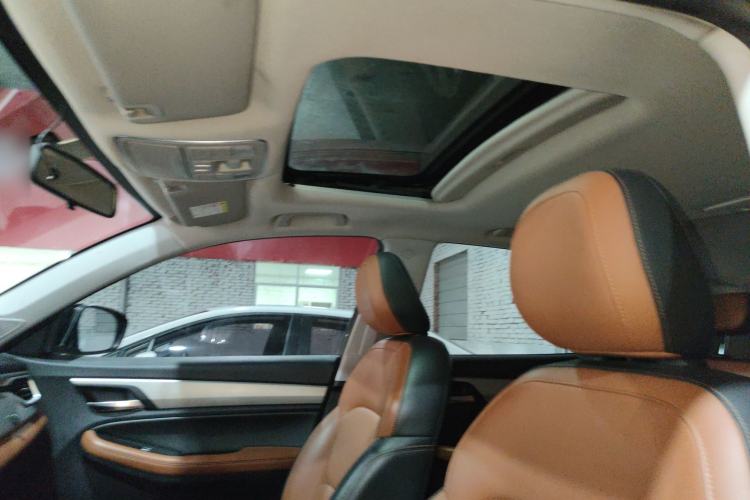 Used Geely Auto Vision X6 2020 1.4T CVT Luxury Edition
