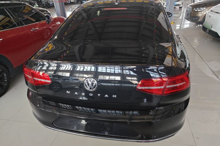 Used Volkswagen Magotan 2019 330TSI DSG Leading Model China VI Standard