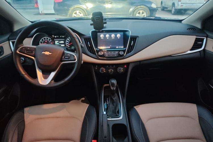 Used Chevrolet Monza 2021 320 Automatic Enjoyment Sunroof Edition
