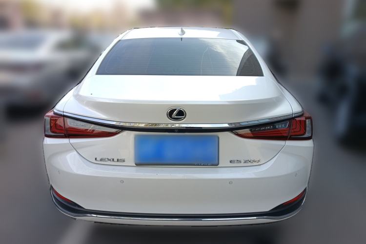 Used Lexus ES 2021 200 Luxury Edition
