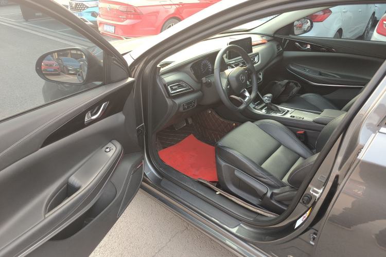 Used Changan Ruicheng CC 2022 Blue Whale Edition 1.5T DCT Elite Model