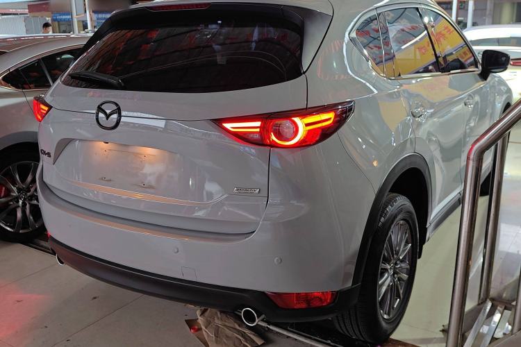 Used Mazda CX-5 2020 2.0L Automatic Two-Wheel Drive ZhiZun Version
