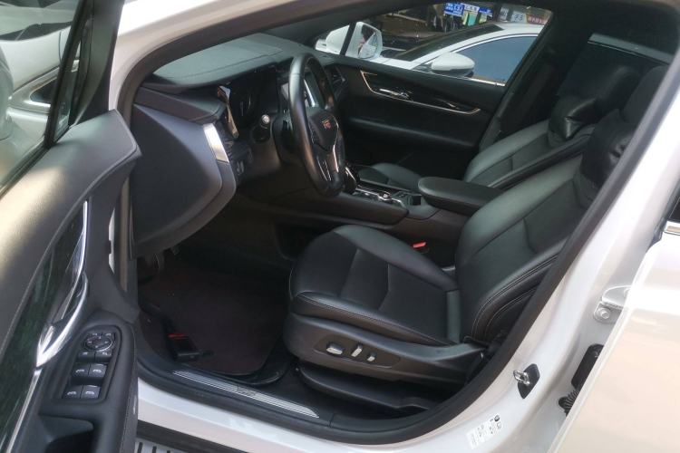 Used Cadillac XT5 2021 28T Luxury Version