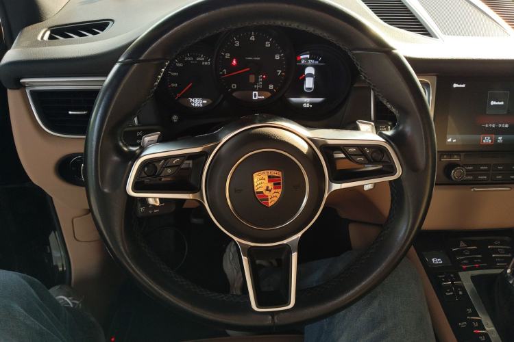 Used Porsche Macan 2017 Macan 2.0T
