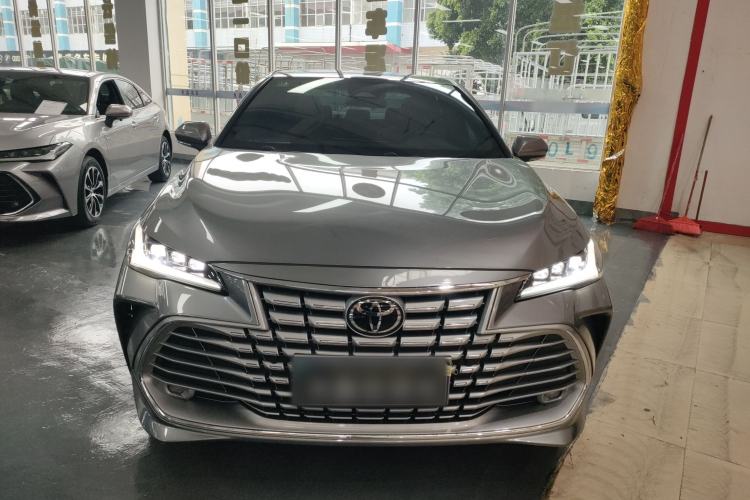 Used Toyota Avalon 2024 Dual-Motor 2.0L Luxury Edition