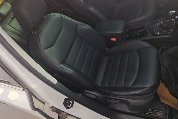 Used Volkswagen Tharu 2021 280TSI Two-Wheel-Drive Luxury Plus Edition
