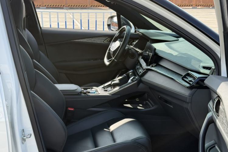 Used Lynk & Co 06 2020 1.5T JinPro model
