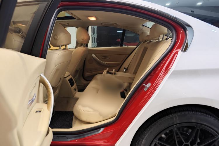 Used BMW 3 Series 2015 320i Luxury Line Stylish Edition