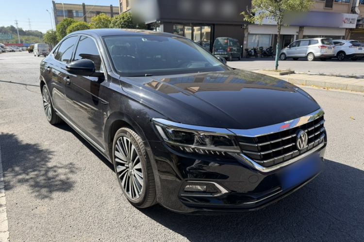 Used Volkswagen Passat 2019 380TSI Luxury Edition China VI Standard
