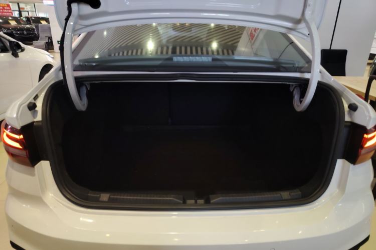 Used Volkswagen Lavida 2023 1.5L Automatic De Yi Edition