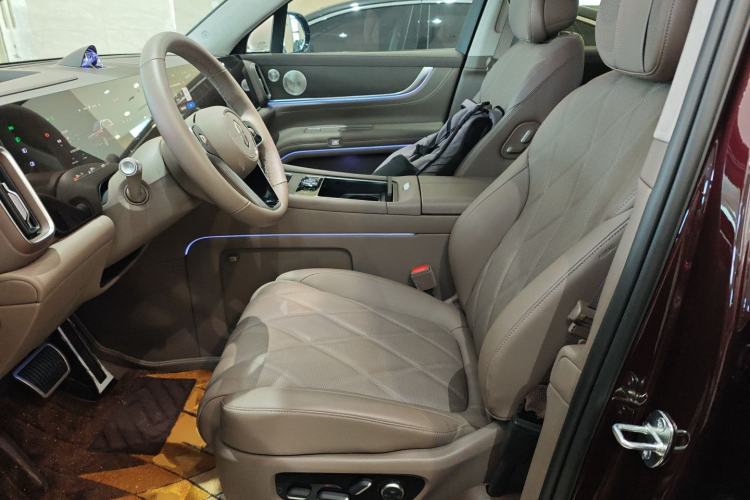 Used Hima AITO M9 2025 Extended-Range Ultra Version 52 kWh 5-Seater Edition
