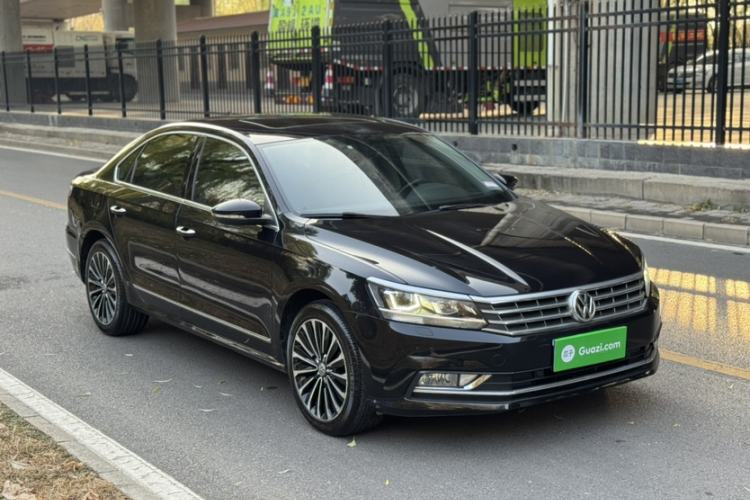 Used Volkswagen Passat 2017 330TSI DSG Prestige Edition
