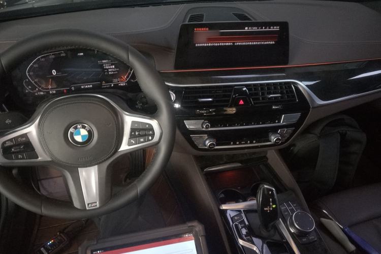 Used BMW 5 Series 2020 525Li M Sport Package
