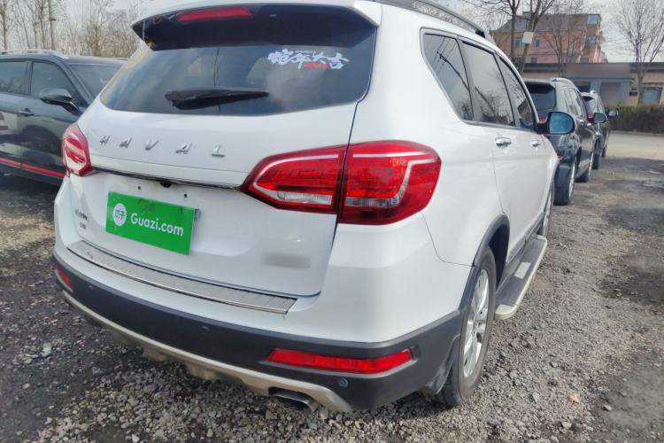 Used Haval H6 2015 Revised Version Sport Edition 1.5T Manual Transmission Two-Wheel Drive Elite Grade
