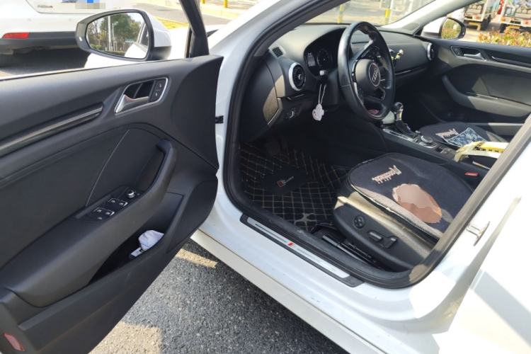 Used Audi A3 2019 Limousine 35 TFSI Fashion Edition China V standard
