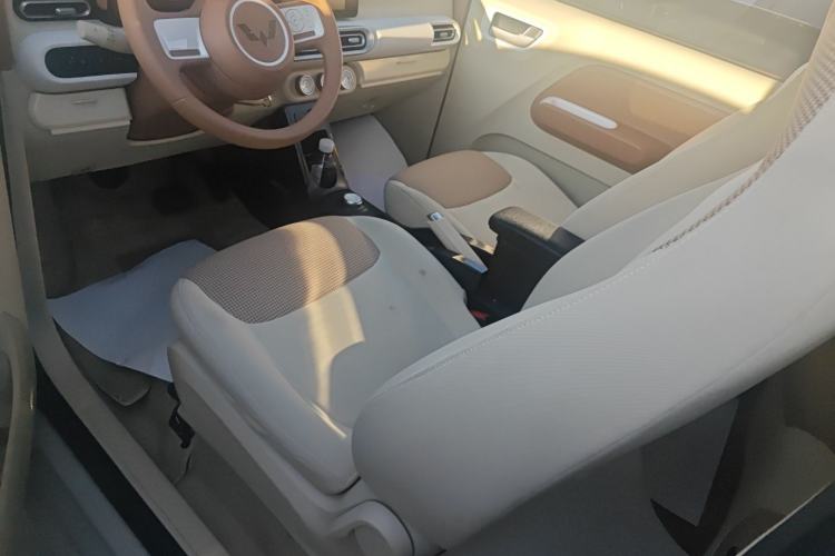 Used Wuling Hongguang MINIEV 2024 3rd Generation 215km Advanced Version