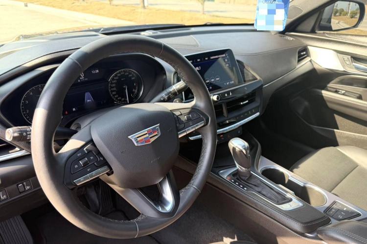 Used Cadillac CT4 2021 28T Luxury Version