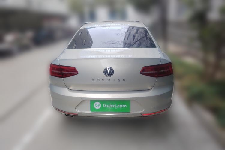 Used Volkswagen Magotan 2018 330TSI DSG Advanced Model
