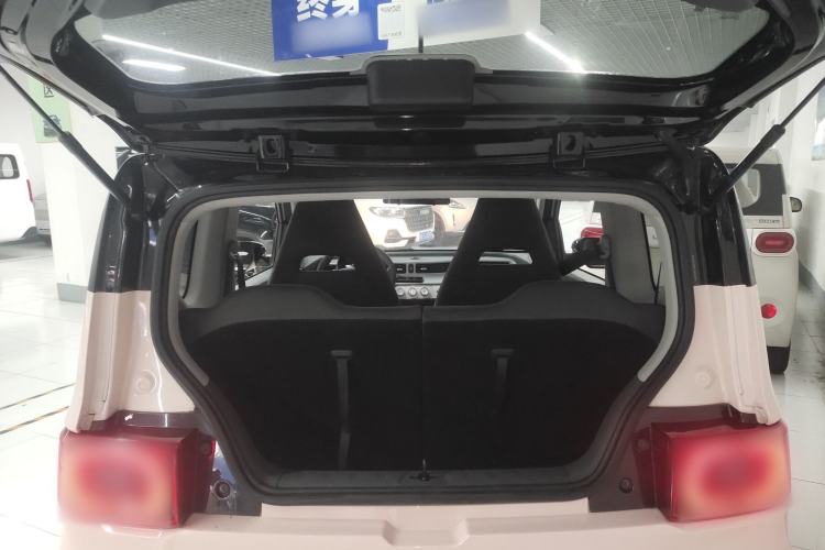 Used Wuling Hongguang MINIEV 2021 Macaron Premium Model – Lithium-NMC
