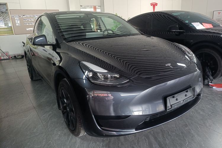 Used Tesla Model Y 2024 Rear-Wheel-Drive Version

