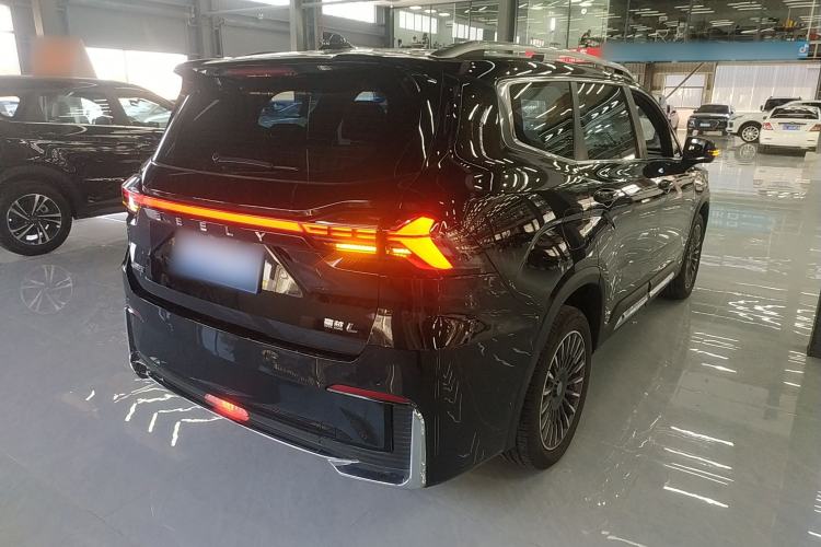 Used Geely Auto Haoyue L 2025 2.0T DCT Luxury Edition
