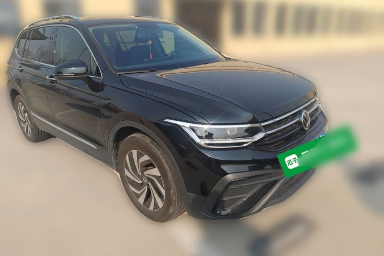 Used Volkswagen Tiguan L 2024 300TSI Automatic Two-Wheel Drive Smart Edition
