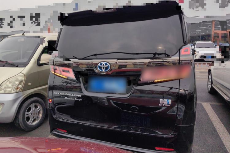 Used Toyota Vellfire 2023 Crown Dual-Engine 2.5L HV Luxury Edition