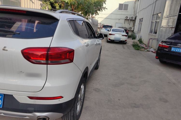 Used Haval H2s 2018 1.5T Dual-Clutch Fashion Edition
