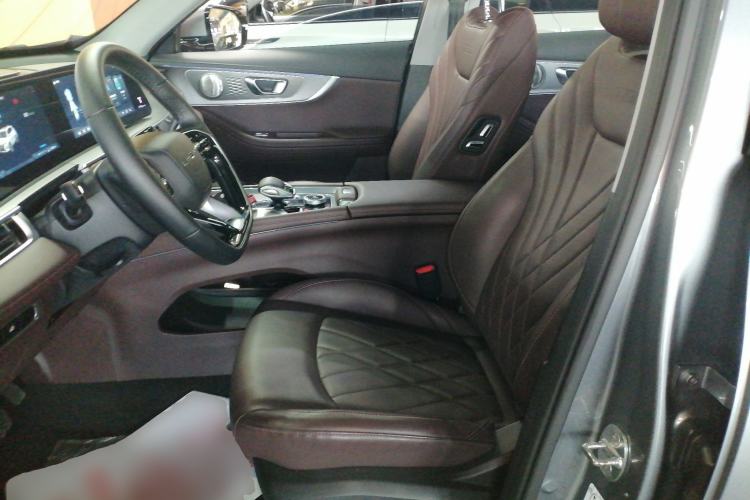 Used Chery Tiggo 8 PRO 2024 Champion Edition 390T Two-Wheel Drive Peak Version 5 Seats
