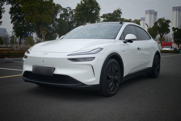 Used ONVO L60 2024 60 kWh Rear-Drive Version