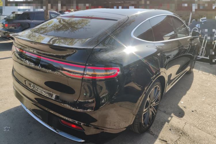 Used Hima Luxeed R7 2024 All-Electric 736 km Ultra
