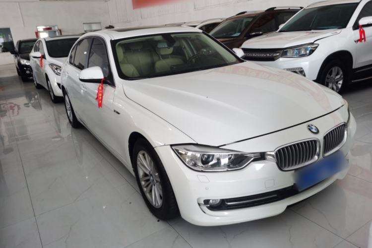 Used BMW 3 Series 2014 320Li Fashion Model
