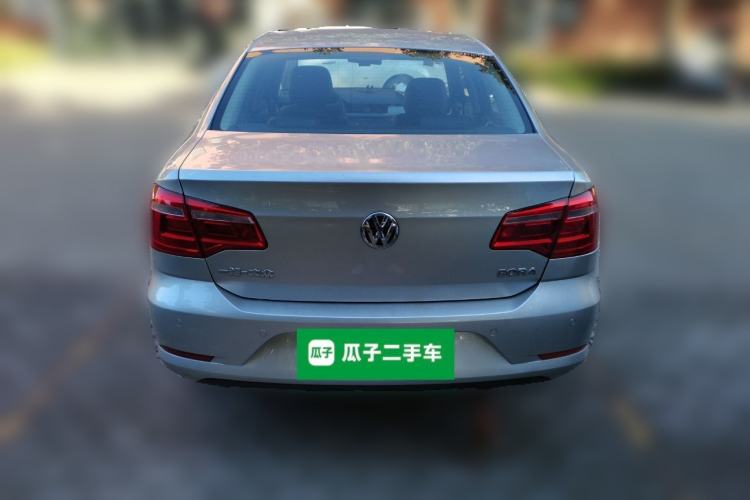 Used Volkswagen Bora 2013 1.6L Automatic Fashion Model
