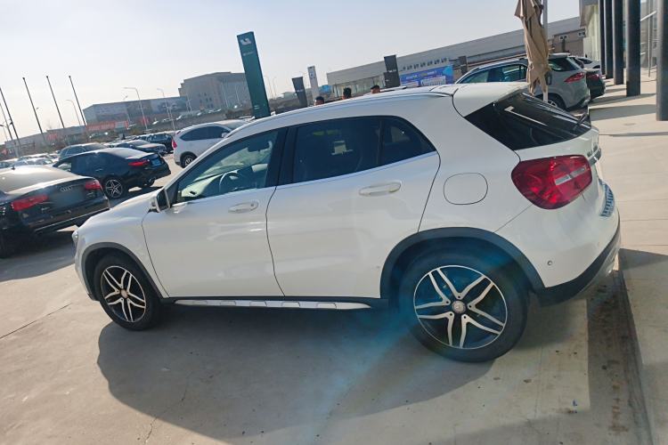 Used Mercedes-Benz GLA 2016 GLA 200 Fashion Model
