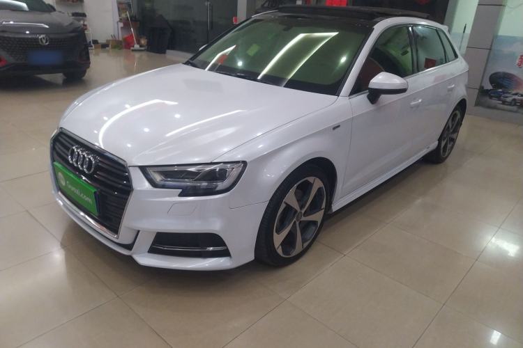 Used Audi A3 2019 Sportback 35 TFSI Fashion Edition China VI Emission Standard