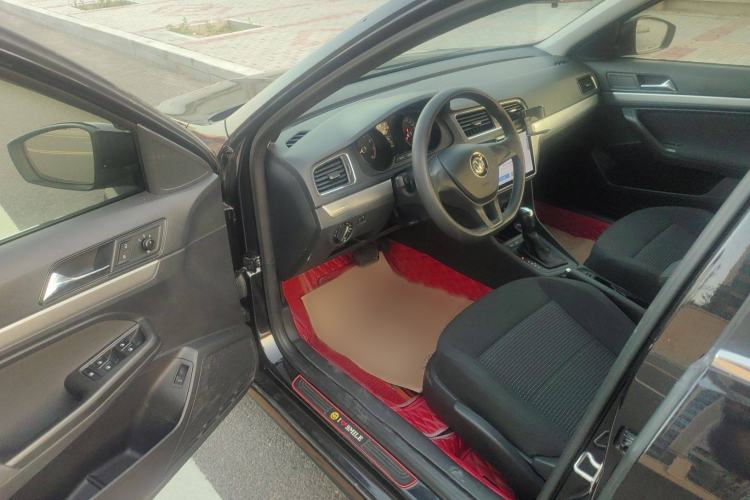 Used Volkswagen Lavida 2018 Classic 1.5L Automatic Fashion Edition China VI Standard
