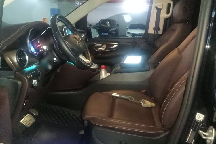 Used Mercedes-Benz V-Class 2022 V 260 L Long-wheelbase Luxury Edition
