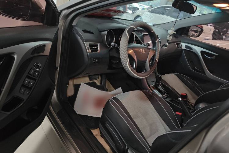 Used Hyundai Elantra 2012 1.6L Automatic Leading Model
