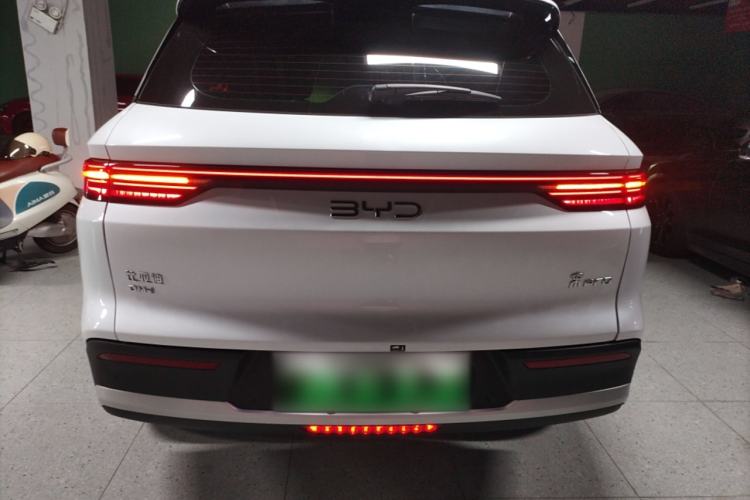 Used BYD Song Pro New Energy 2024 HONOR Edition DM-i 110KM Beyond Model
