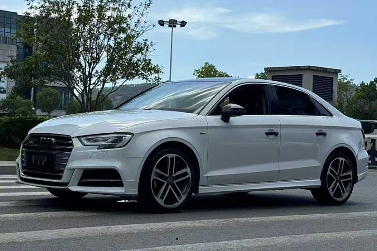 Used Audi A3 2020 Limousine 35 TFSI Sporty Version China VI
